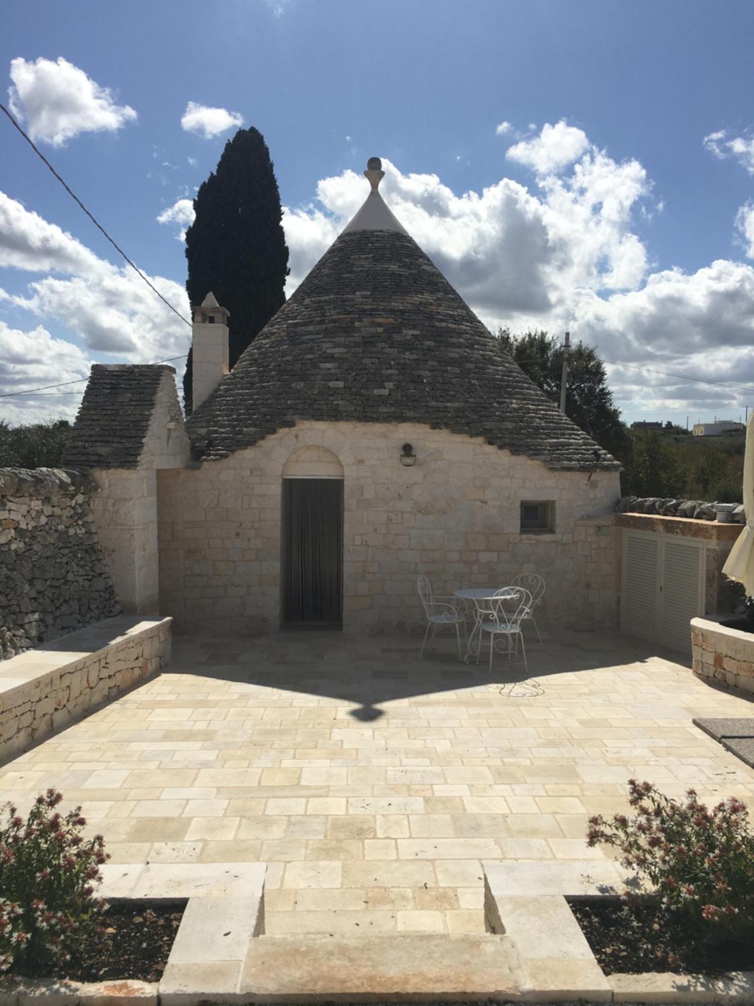 Trulli Le 2 Nicchie Locorotondo Exterior foto