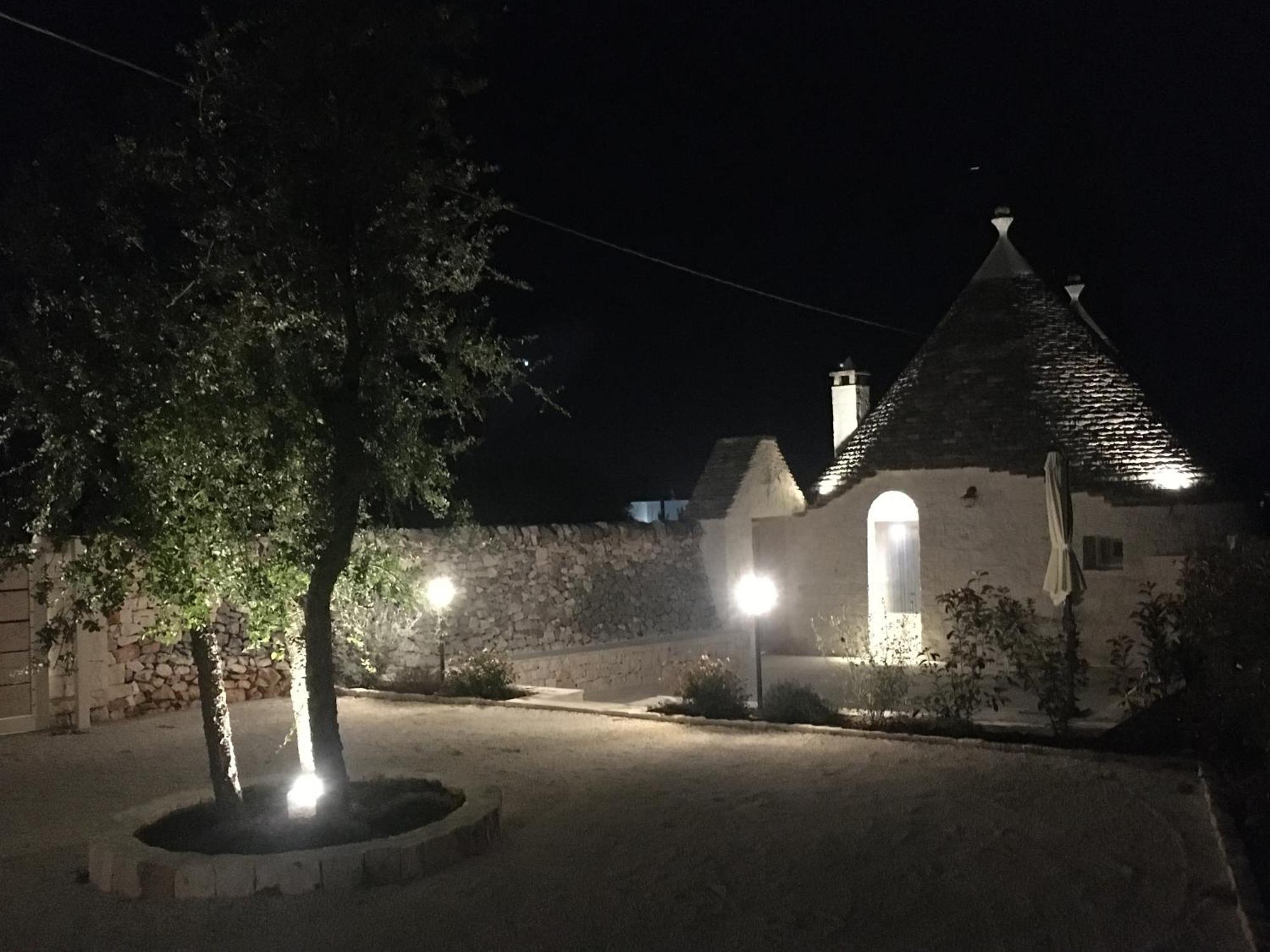 Trulli Le 2 Nicchie Locorotondo Exterior foto